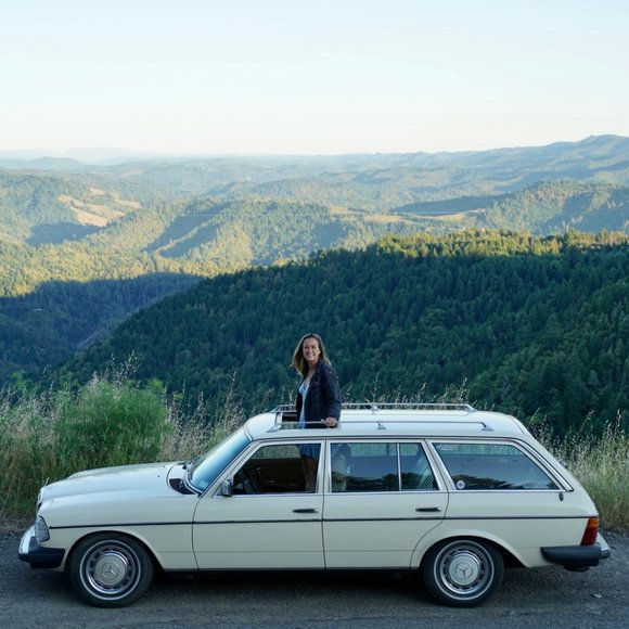 Meet your Posher, Emma - Picture 1 of 1